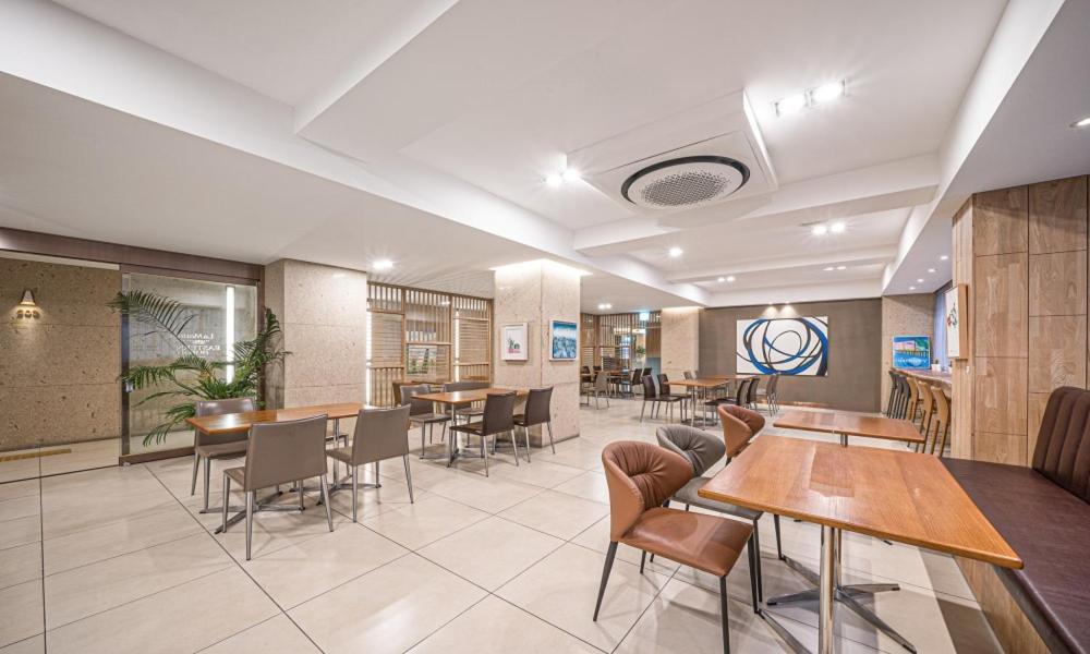 Dongdaegu Station Eastern Hotel Bagian luar foto